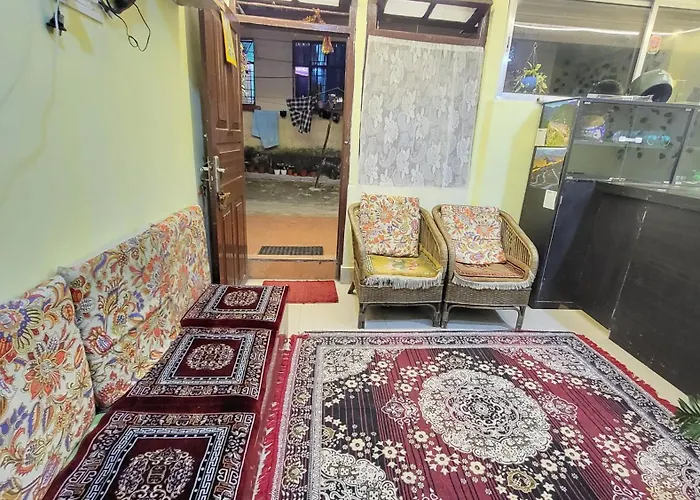 Sai House At Gangtok Main Taxi Stand