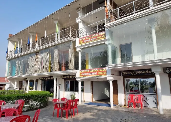 Hotel New Gurudeo Basera And Family Restaurant