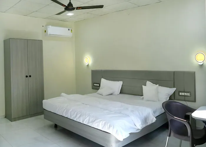 Hotel Rajwada