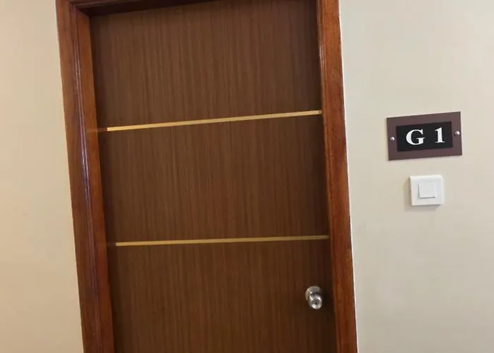 Sri Selvaas Inn