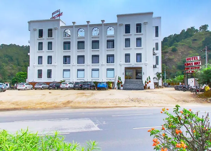 King'Sway Hotel & Resort