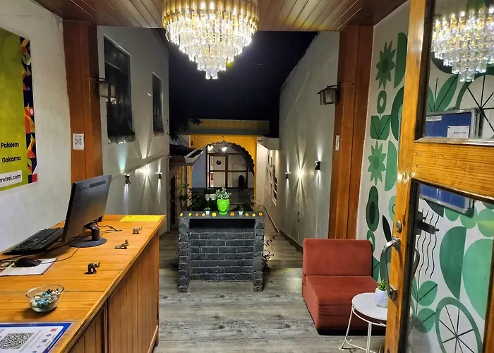 Moon Dance Garden & Restaurant