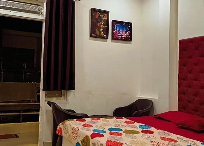 Hotel Golden Lotus Inn
