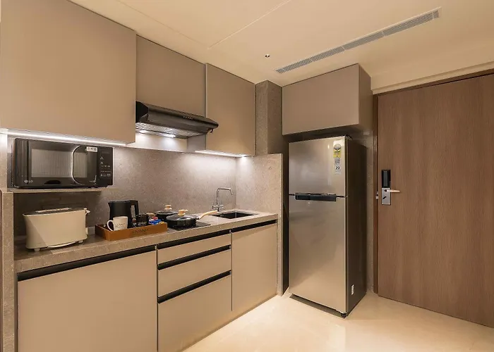 Grand Residency Hotel & Serviced Apartments