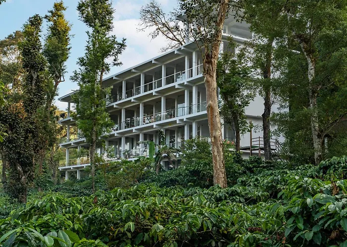 Itsy Hotels Jammabane Cottage, 5 Minutes To Mountain View Coffee Plantation Madikeri