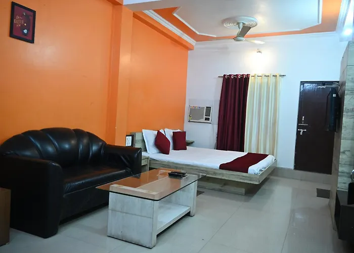 Maurya Royal