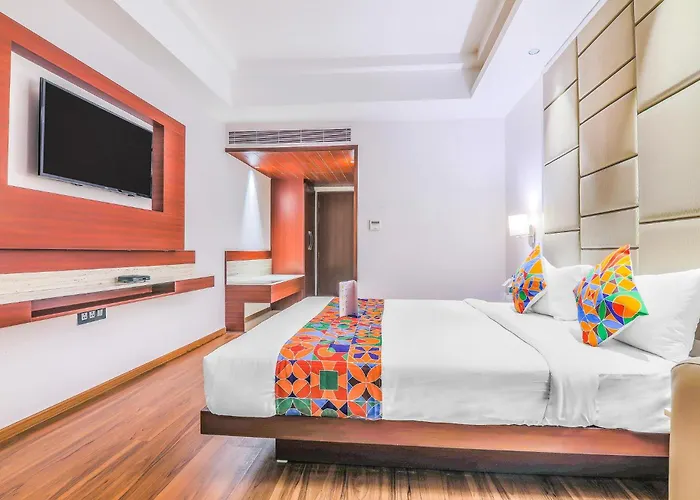 Fabhotel High Rise Suites - Nr Marathahalli Bridge