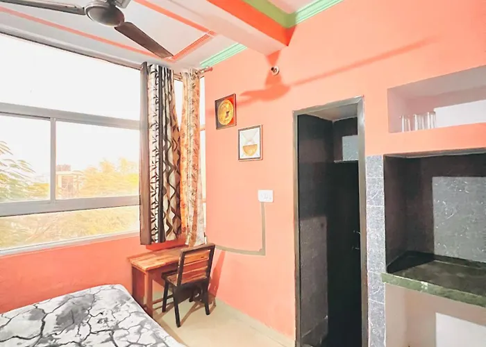 Bhoora House