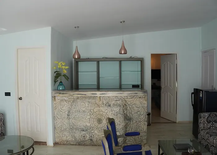 Living Room Beach Resort Morjim