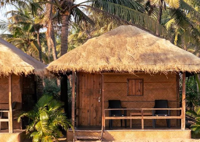 Blue Corner Beach Huts&Restaurant