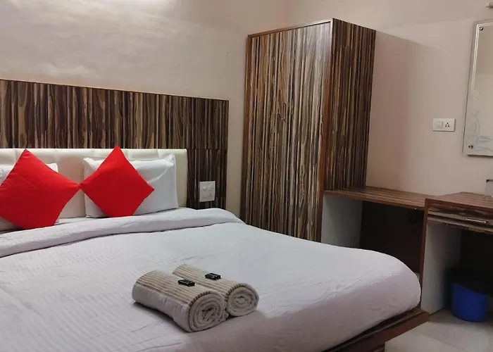 Mcleod Ganj Best Hotel Royal India -Treasure Of Himalayas #Cheapest Hotel #Mountain View# Near Dalai Lama Temple 100M