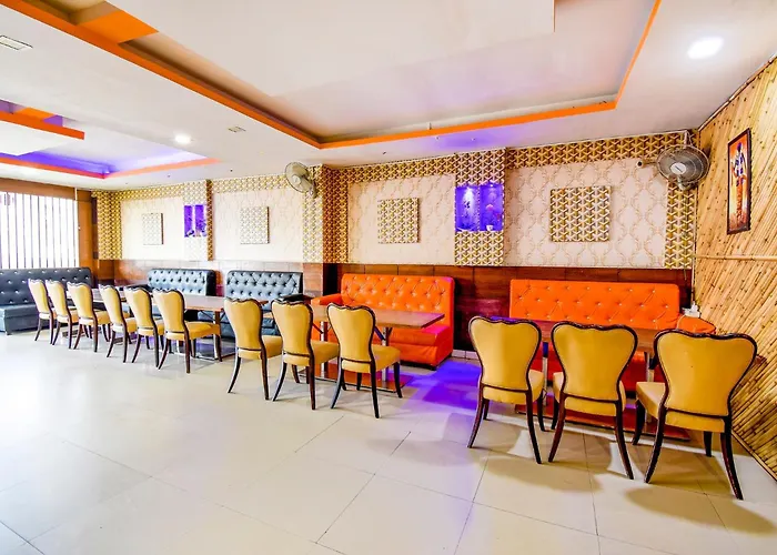 Hotel Black Diamond, Patiala Chok 2 Min From Zirakpur Bus Stand