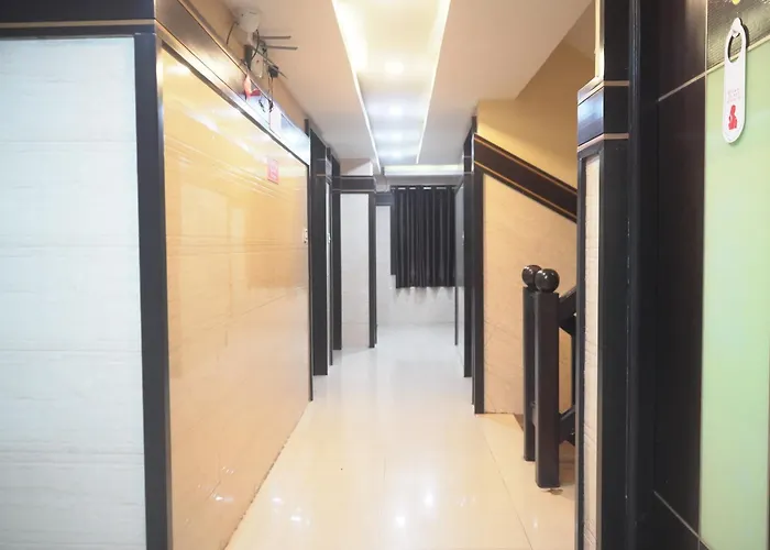 Hotel Ur Comforts Jayanagar Bangalore