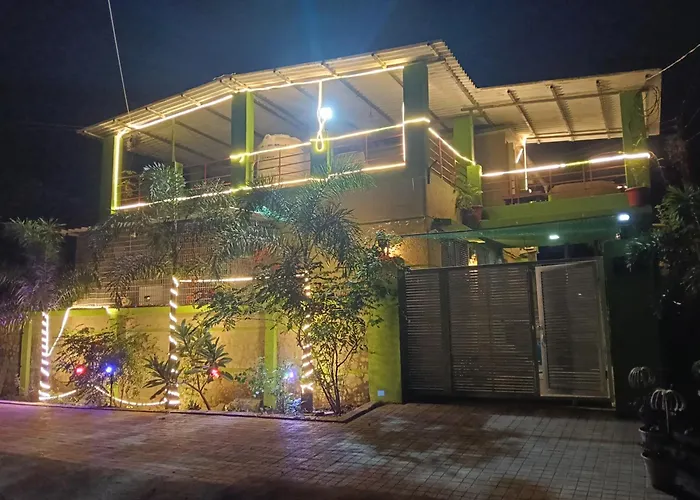Palmquist Villa