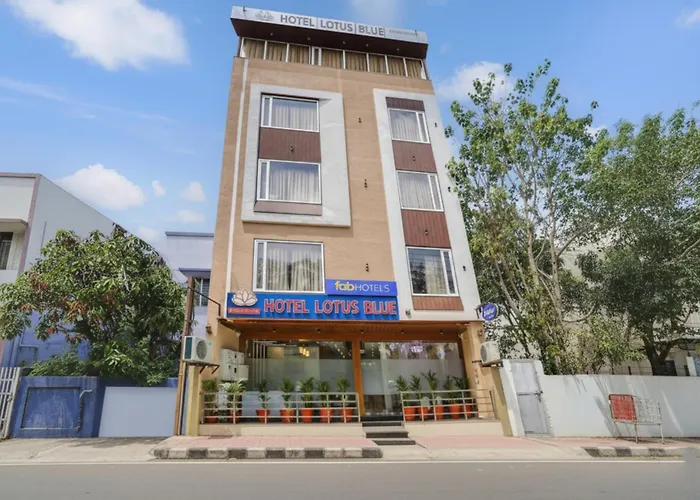 Fabhotel Lotus Blue Bhopal