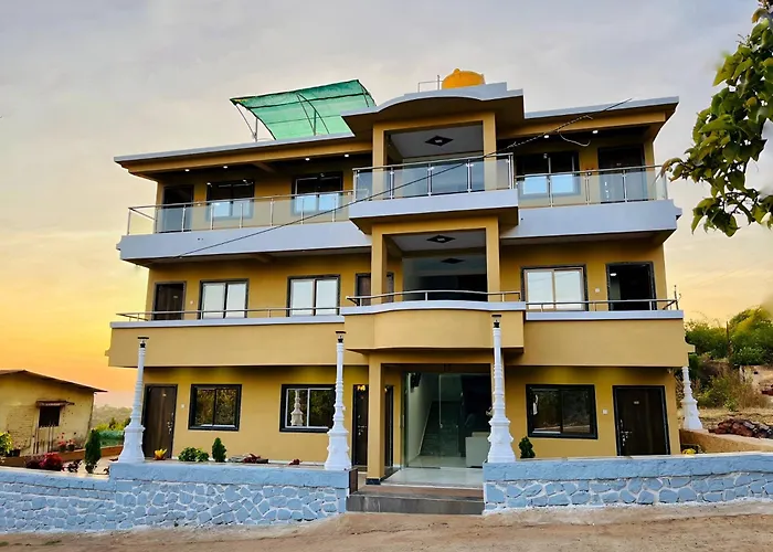 Hotel Kadam Palace