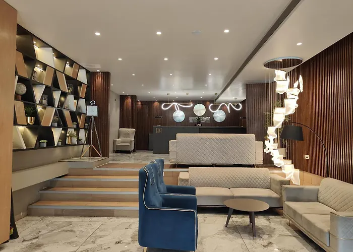 The Democracy Hotel & Resorts