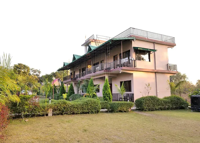 Corbett Nature Walk Near Dabka River - Forest View Swimming Pool Retreat