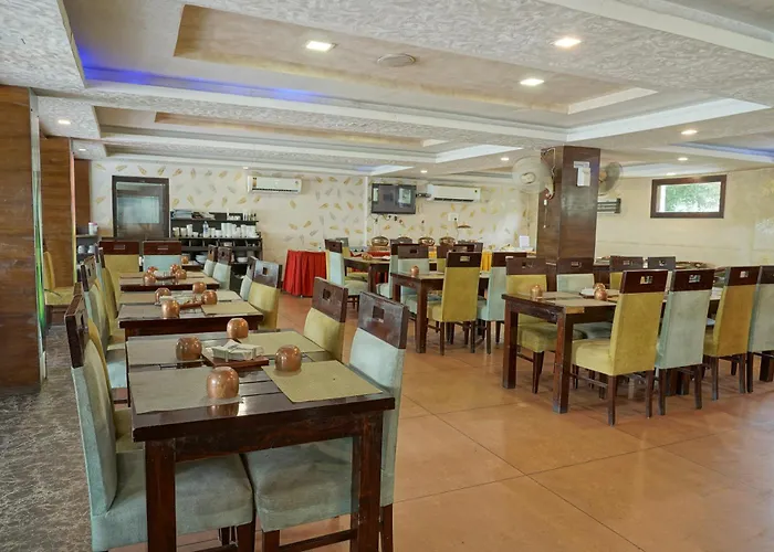 Comfort Inn Coral River Resort, Pathankot