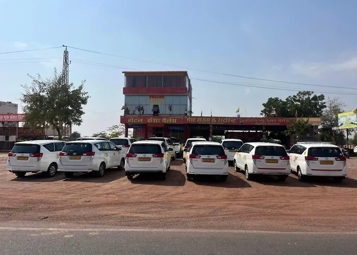 Hotel New Kesar Palace