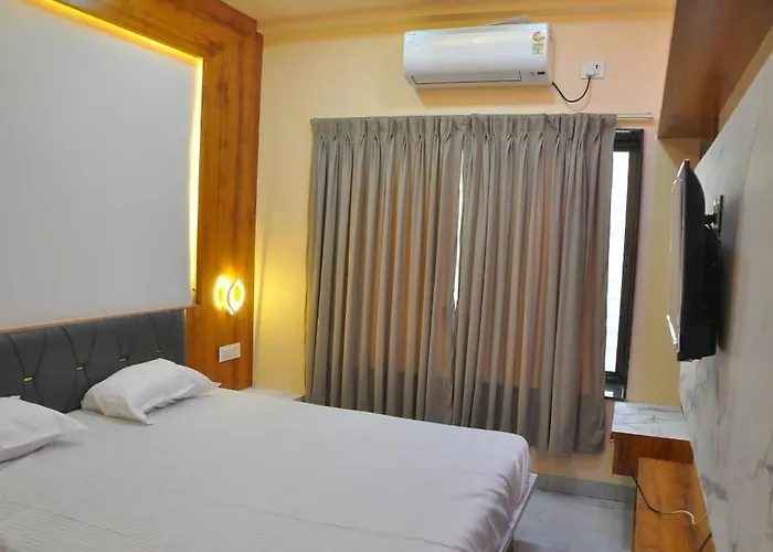 Hotel Shivar