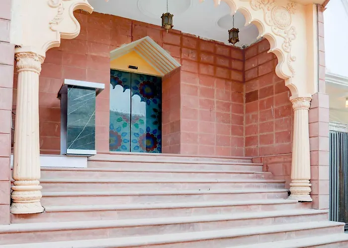 Palette By Checkin Heritage Varanasi Retreat