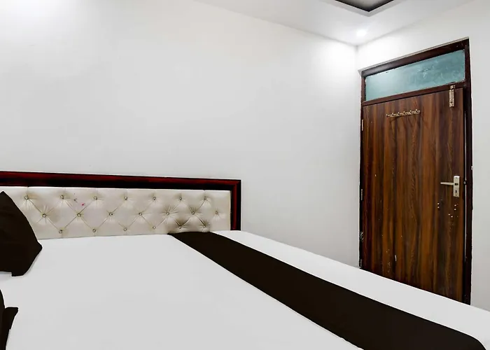 Collection O Gorakhpur Industrial Area Shaurya Inn
