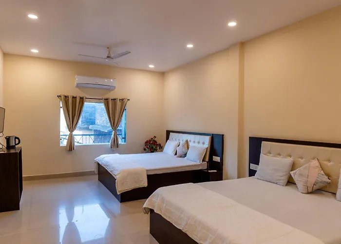 Hotel Amrit Vatika