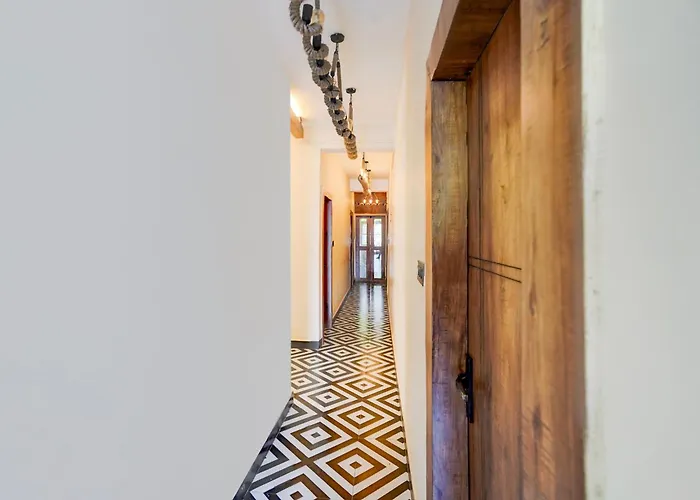 Super Collection O Baga Beach Goa Formerly Traveller Guest House