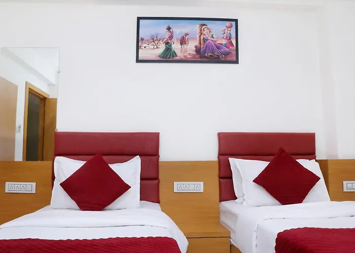 Hotel Pine View
