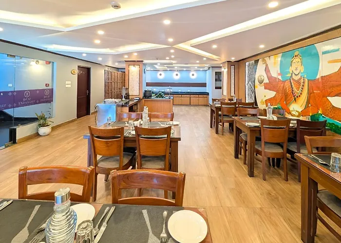 Yashshree Jai Hotel & Banquet