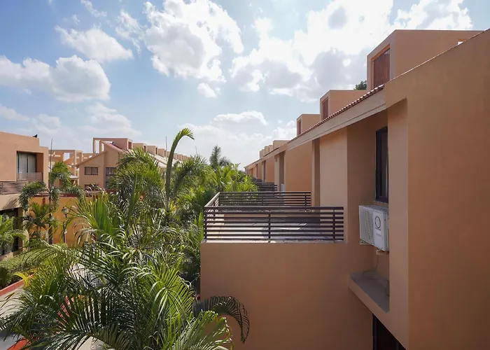 Palette By Checkin The Royal Castle Resort Rajkot