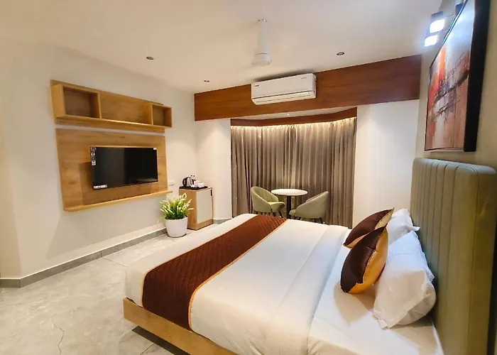 Mayo Suites
