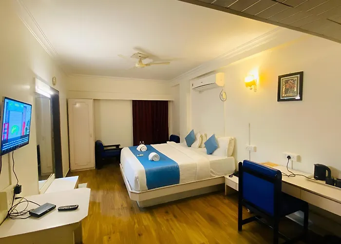 Hotel Crown