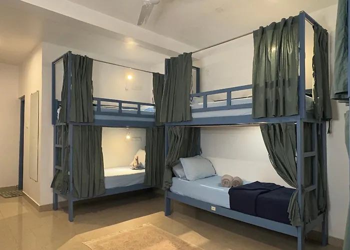 Artjuna Cabanas - Coliving Community In Anjuna