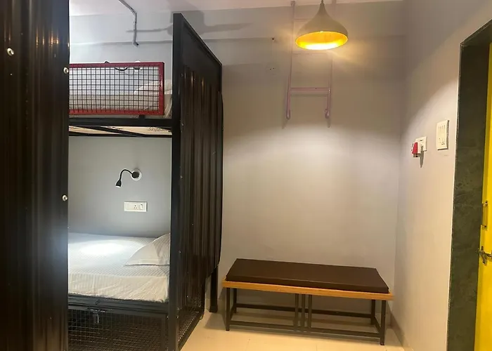Travotown Hostel And Cowork Koregaonpark Pune