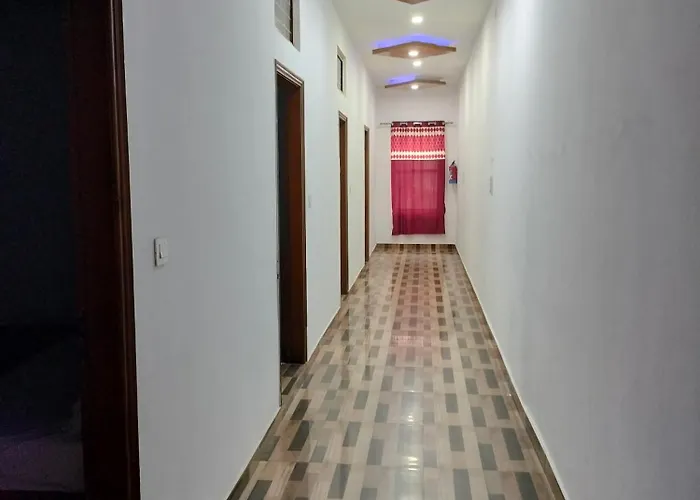 New Sawan Hotel