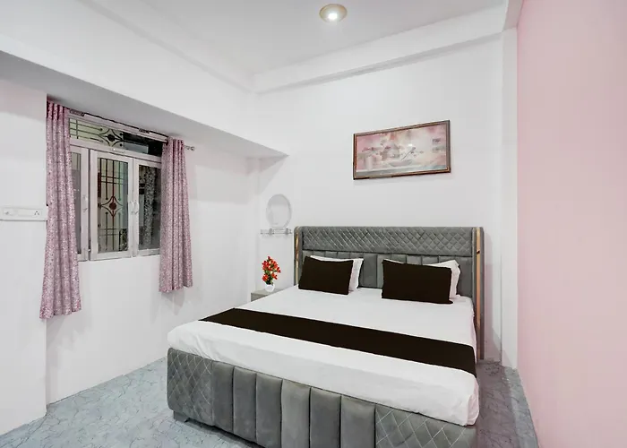 Hotel O By Oyo Happy Hotel & Restaurant