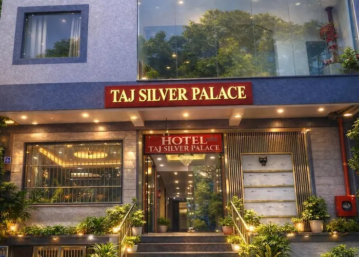 Hotel Taj Silver Palace
