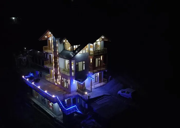 Woodstock Villa & Cafe