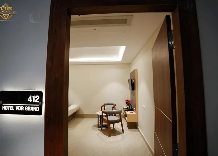 Hotel Vdr Grand