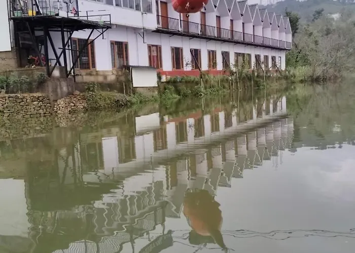Pandav Meditation And Tourist Palace