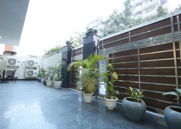 Corporate Stays-Golf Course Road