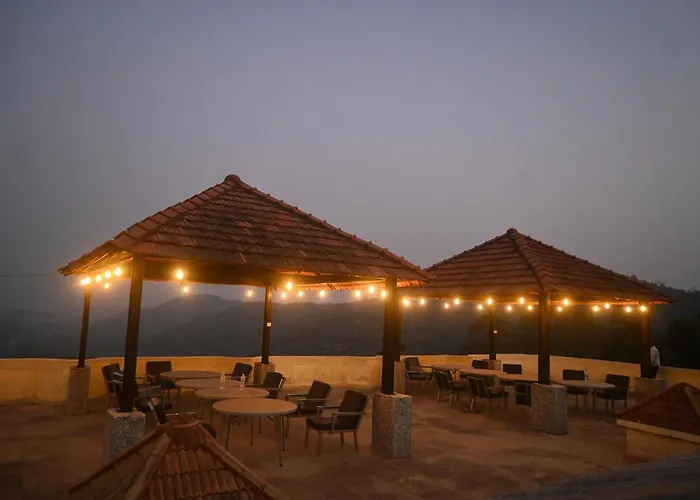 Hundru Hotel Tourist And Resturant