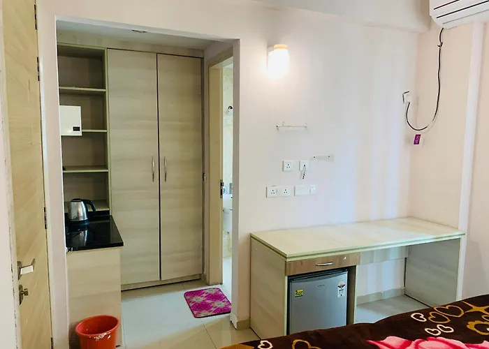 Hotel Premium Rooms By Prem Mandir