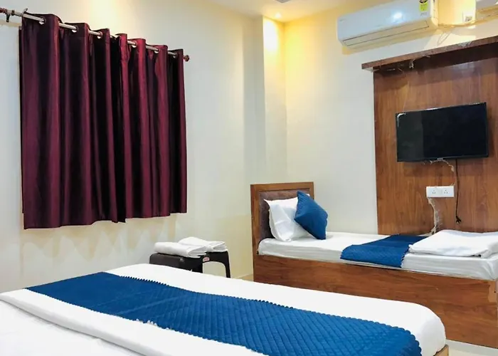 Hotel Jmk I Luxury Stay I Near Kashi Vishwanath