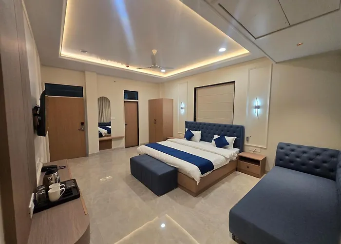 Hotel Shree Karni Palace