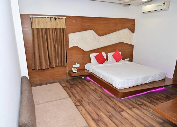 Sri Shivam Hotel