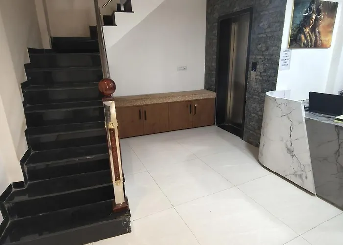 Hotel Shivaarambh Homestay