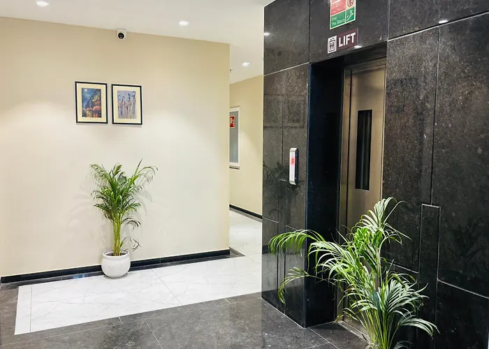 Mg Plaza Hotel
